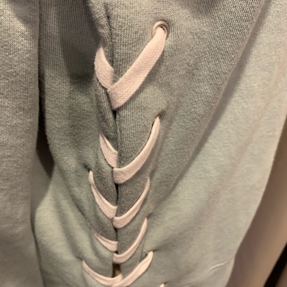 Like New Pink Victoria’s Secret Hooded Sweatshirt - Picture 2 of 7